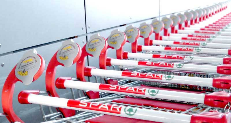 سبد خرید فروشگاهی ذره بین دار در فروشگاه زنجیره ای اسپار