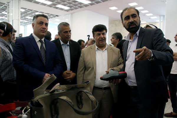 فروشگاه کیف و کفش اوساکفاش